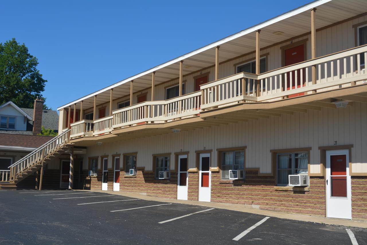 Ventura Motel Лудингтон Экстерьер фото